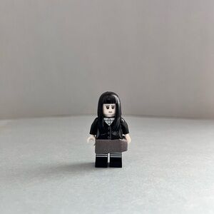 LEGO Minifigure Series Spooky Girl Minifigure